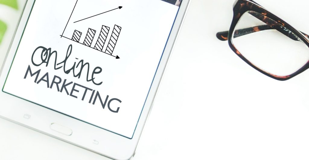 Online marketing tablet image